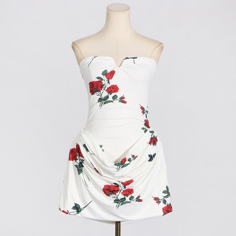 Bedrucktes Kleid mit plissiertem Faltendesign