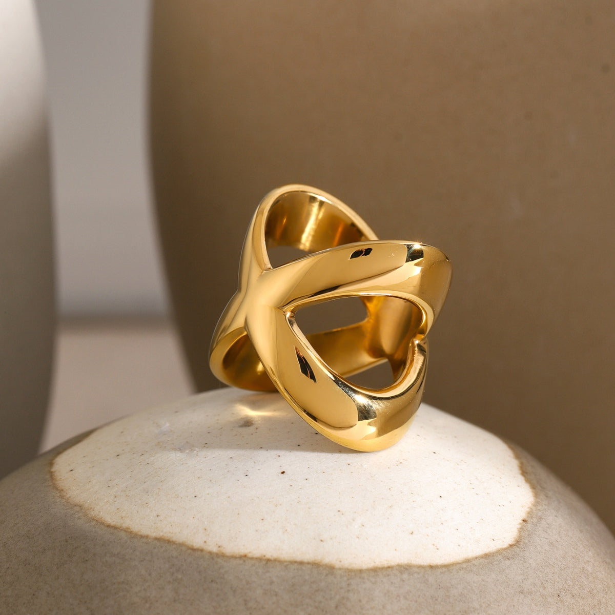 18K Gold-Plated Crisscross Ring - Siennasass