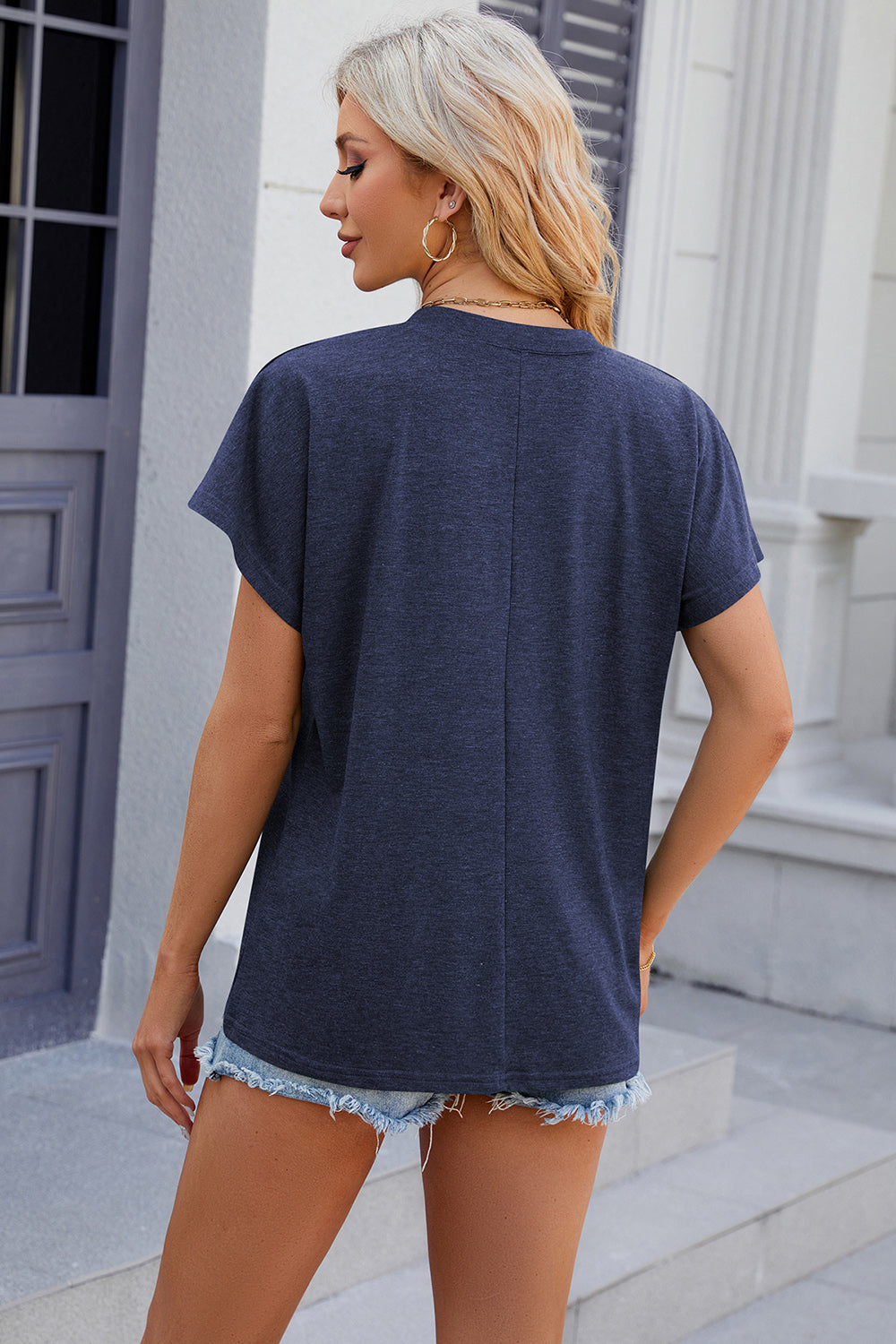 V-Neck Short Sleeve T-Shirt - Siennasass