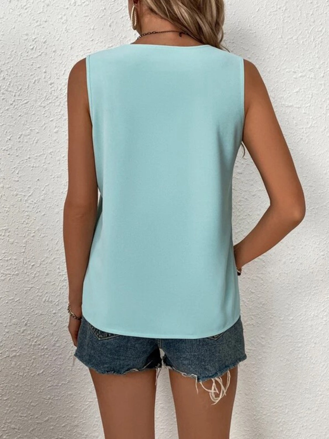 Full Size Lace Detail V-Neck Tank - Siennasass