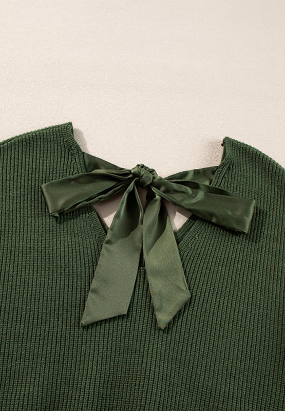 Langärmliger Pullover mit V-Ausschnitt und Bindeband hinten