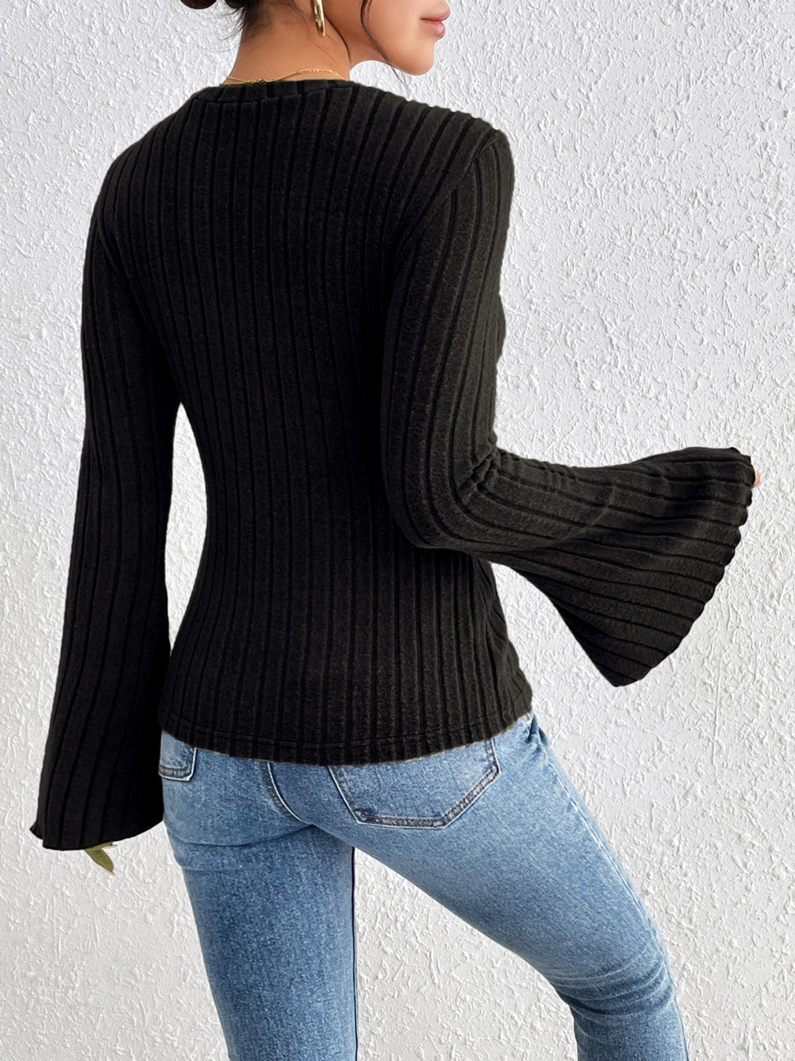 Round Neck Flare Sleeve T-Shirt - Siennasass