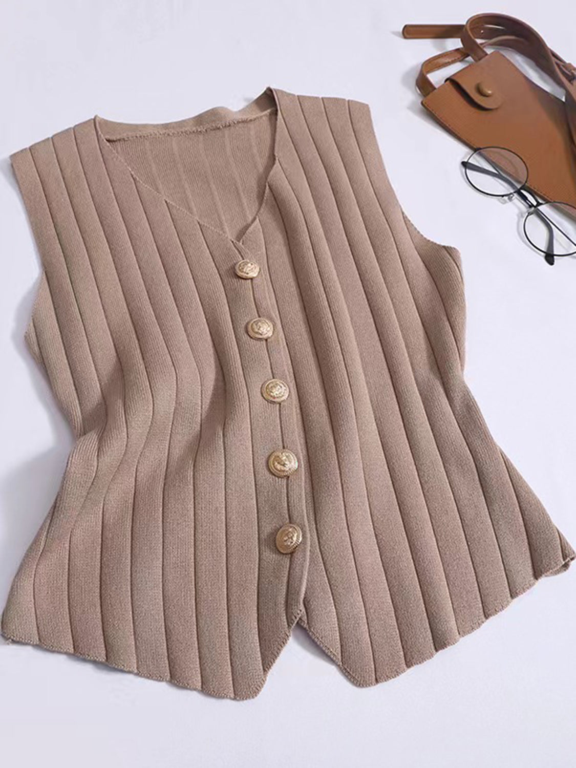 Dreiteiliges Pullover-Set aus Tanktop mit V-Ausschnitt, Strickjacke und Hose