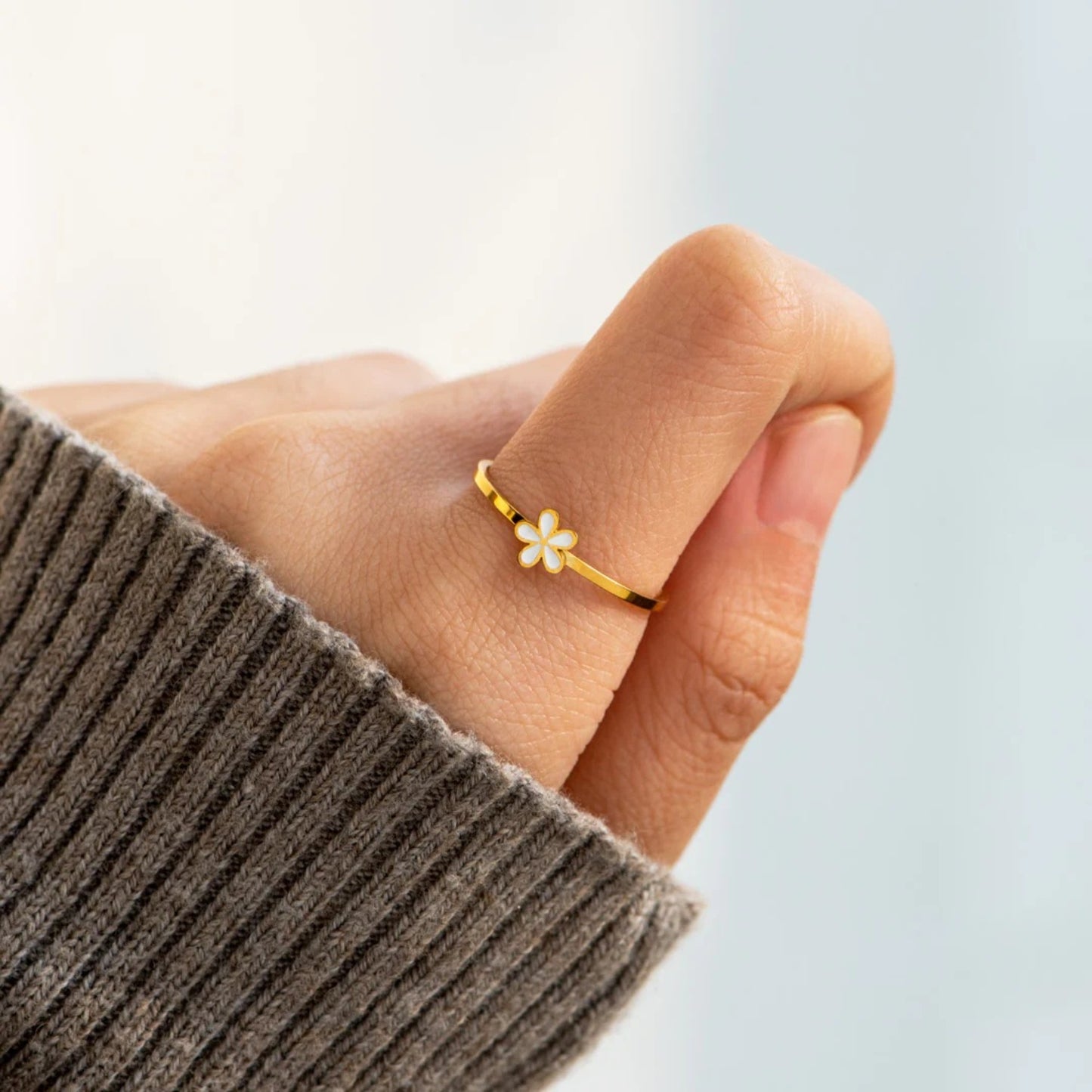 925 Sterling Silver Enamel Flower Ring - Siennasass