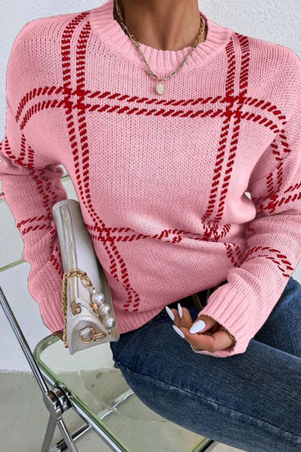 Pullover mit Rundhalsausschnitt und langen Ärmeln in Kontrastfarbe
