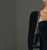 Damen Slim-Fit Kleid mit gewelltem Saum und doppeltem Schlitz