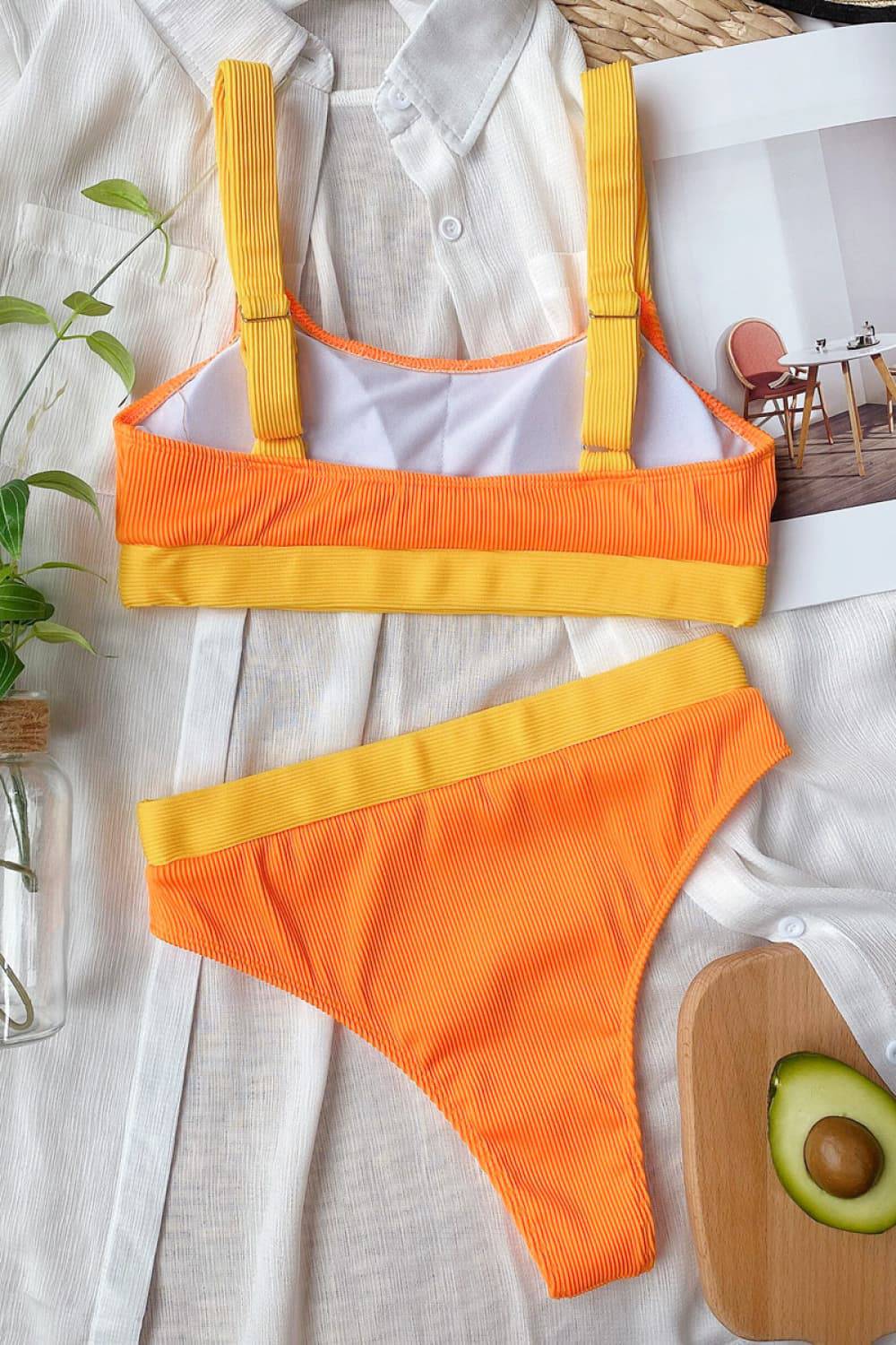 Color Block Scoop Neck Bikini Set - Siennasass