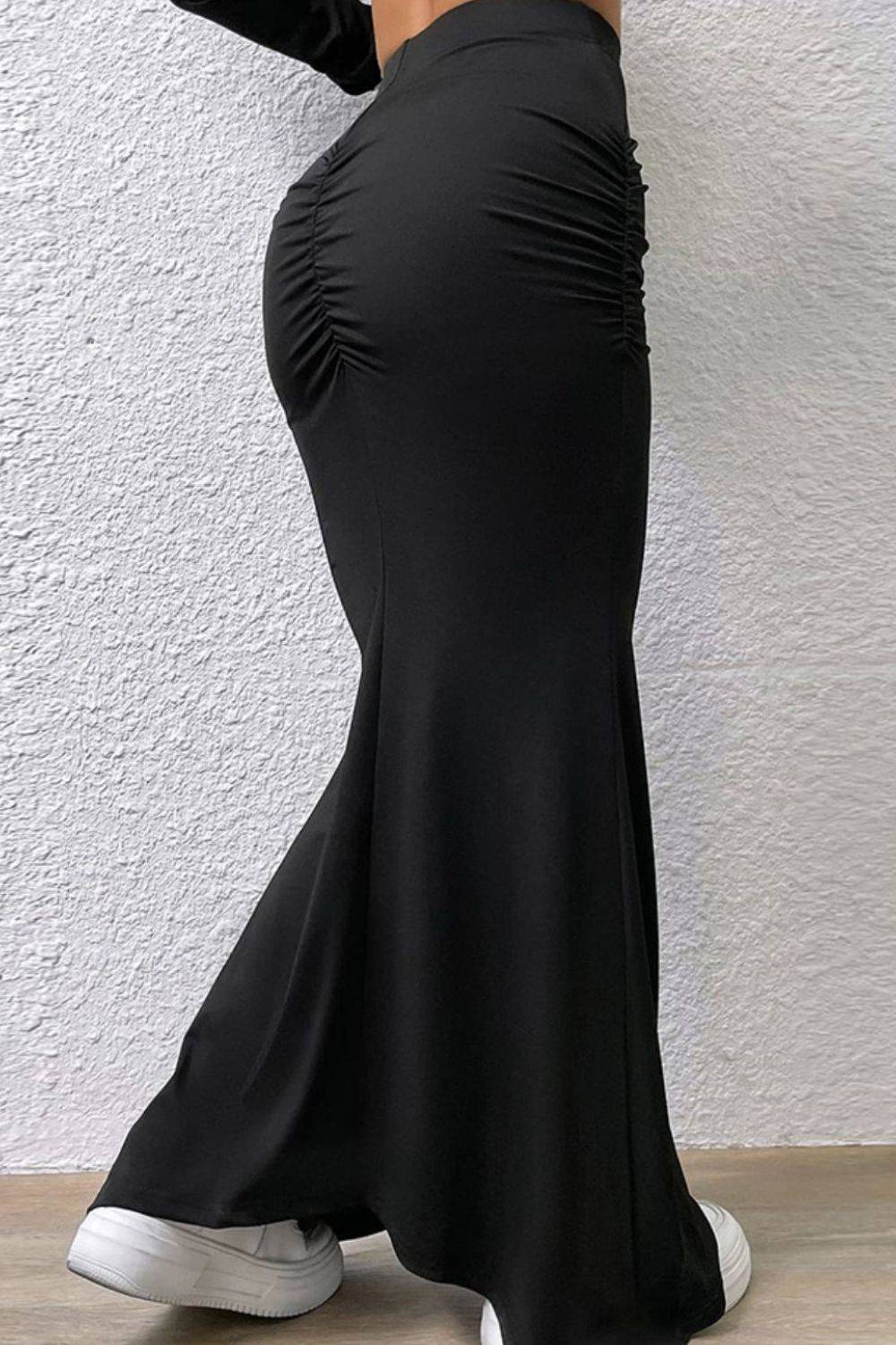 Ruched Maxi Trumpet Skirt - Siennasass
