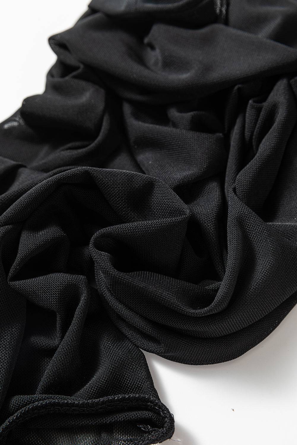 Set aus Camisole mit V-Ausschnitt und langärmligem Bodysuit mit Rundhalsausschnitt