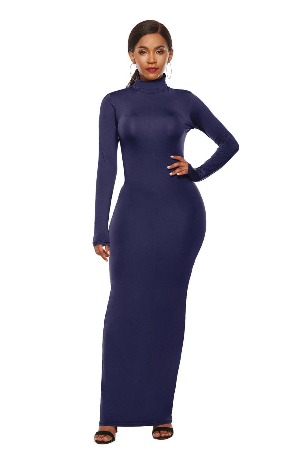 Schmales Maxikleid mit Stehkragen und langen Ärmeln