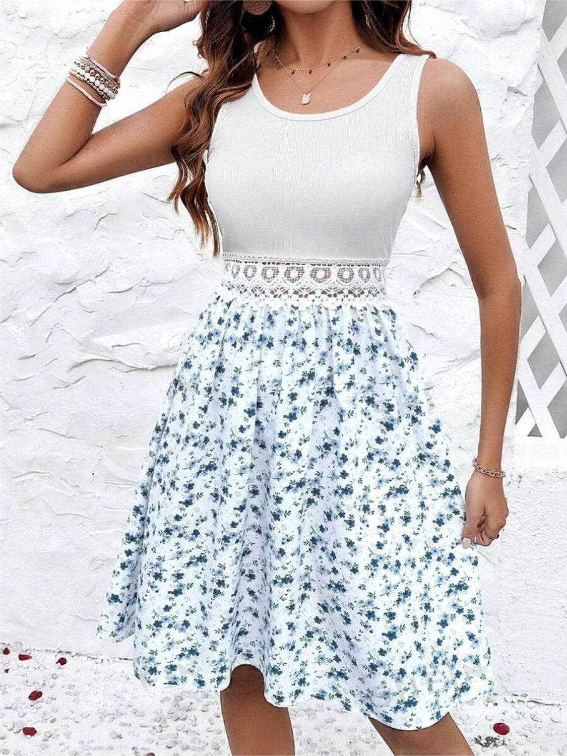 Lace Detail Floral Round Neck Sleeveless Dress - Siennasass