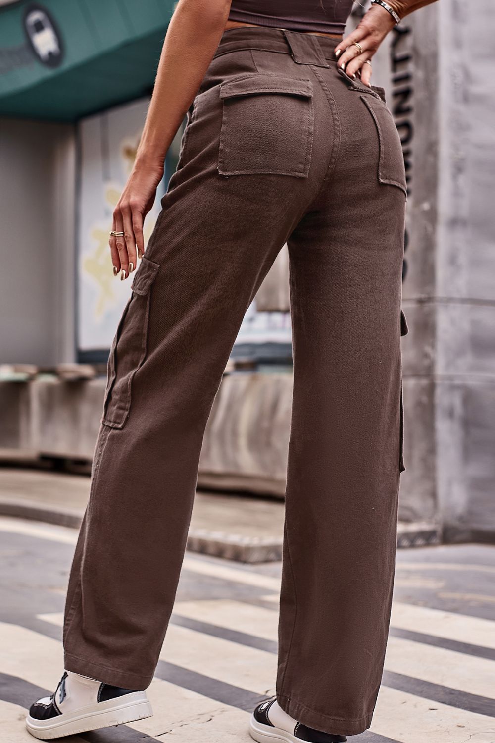 Buttoned High Waist Loose Fit Jeans - Siennasass