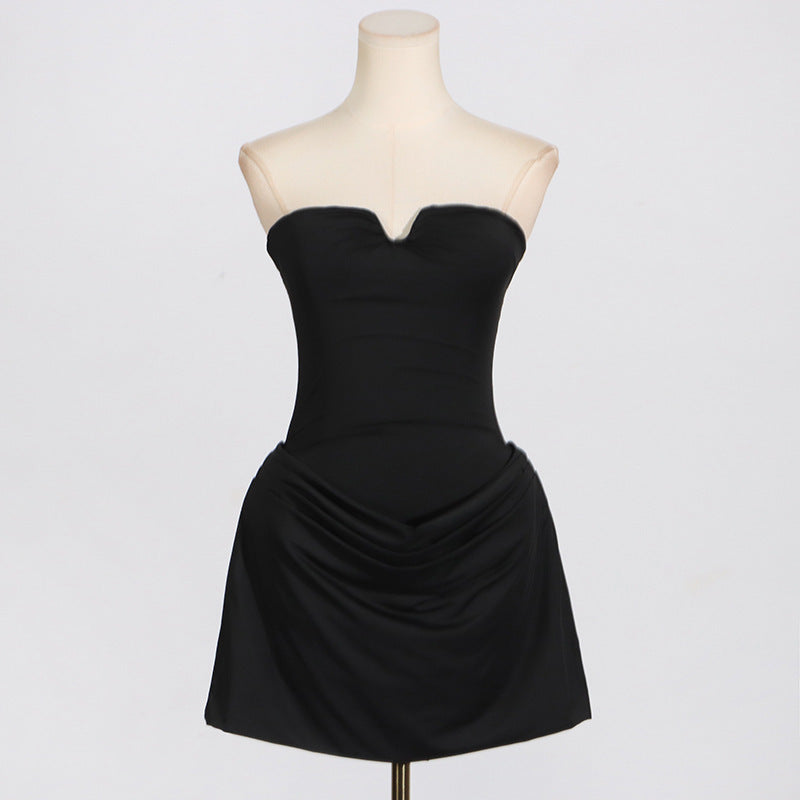 Bedrucktes Kleid mit plissiertem Faltendesign