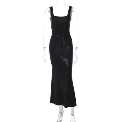 Tief ausgeschnittenes Kleid mit U-Ausschnitt, Pailletten, Hot Drilling, Hüfte und Spaghettiträgern