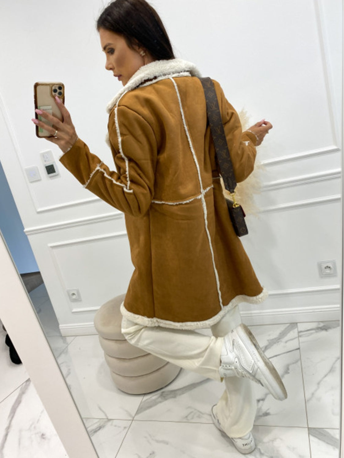 Lapel Collar Exposed Seam Buttoned Coat - Siennasass