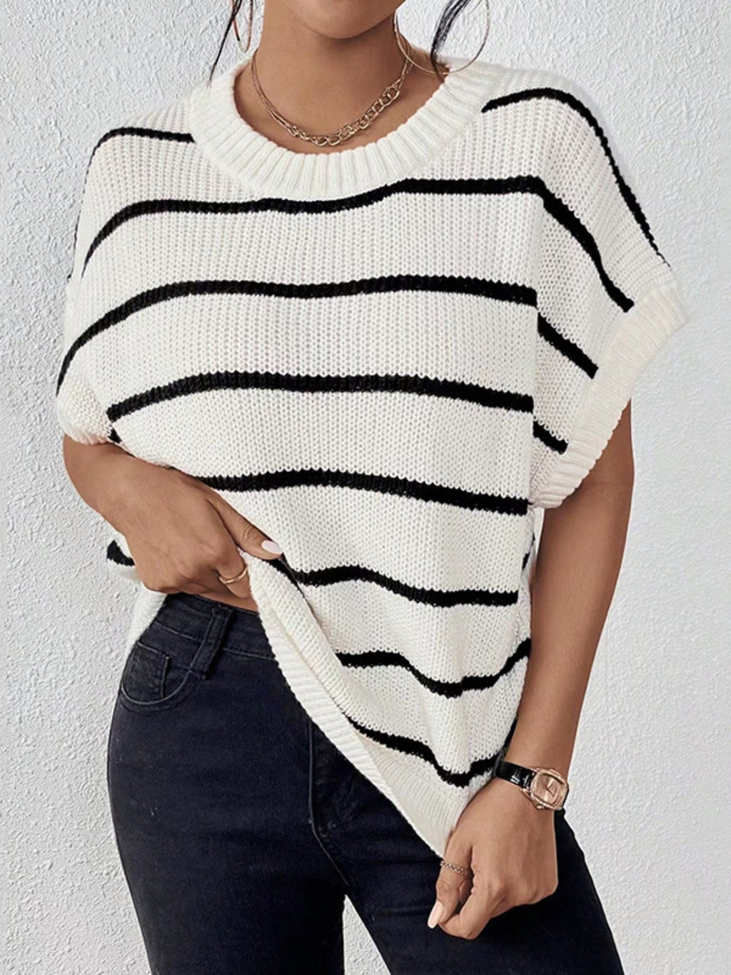 Striped Round Neck Short Sleeve Knit Top - Siennasass