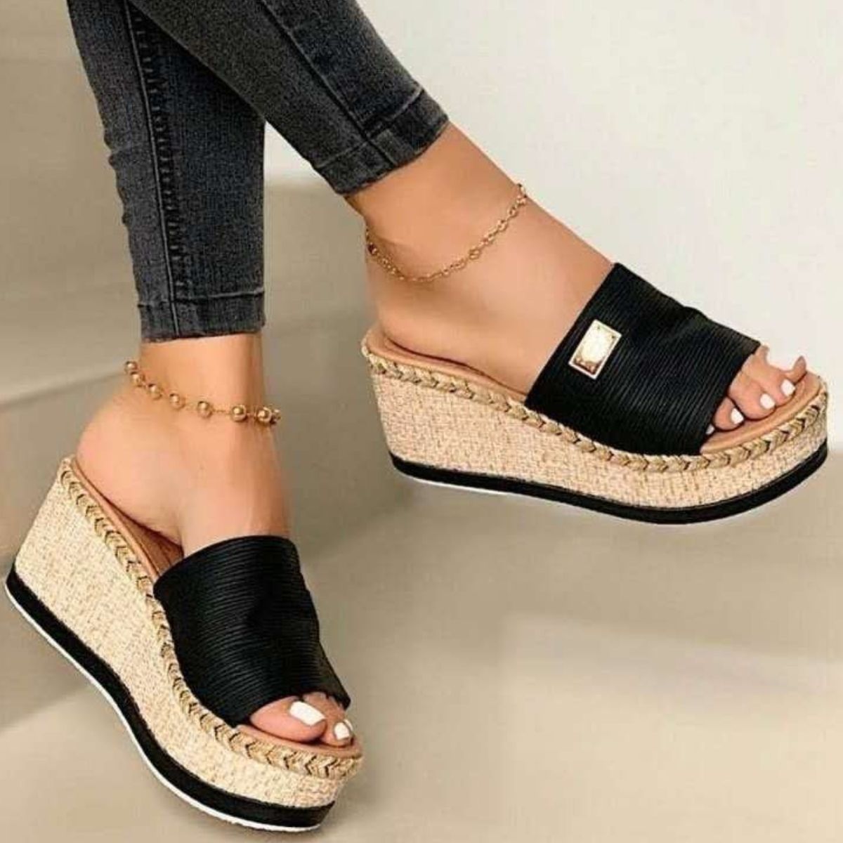 PU Leather Open Toe Sandals - Siennasass