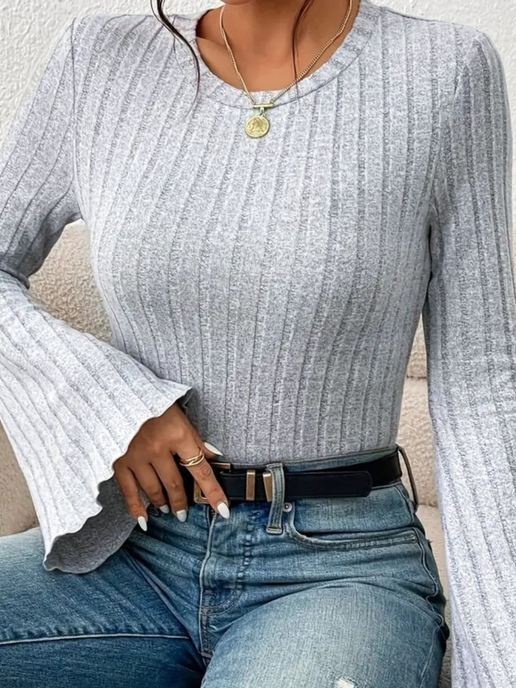 Ribbed Round Neck Flare Sleeve T-Shirt - Siennasass