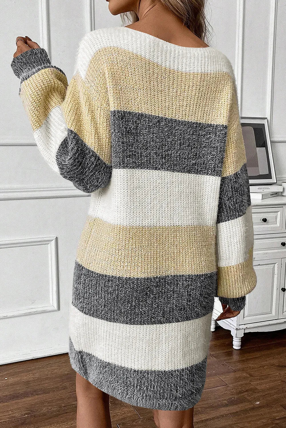 Color Block Boat Neck Long Sleeve Sweater Dress - Siennasass
