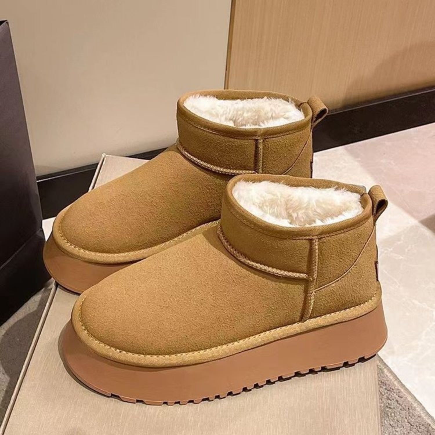 Fleece Lined Chunky Platform Mini Boots - Siennasass