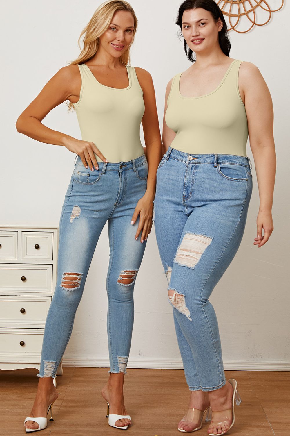 Basic Bae Full Size Square Neck Sleeveless Bodysuit - Siennasass