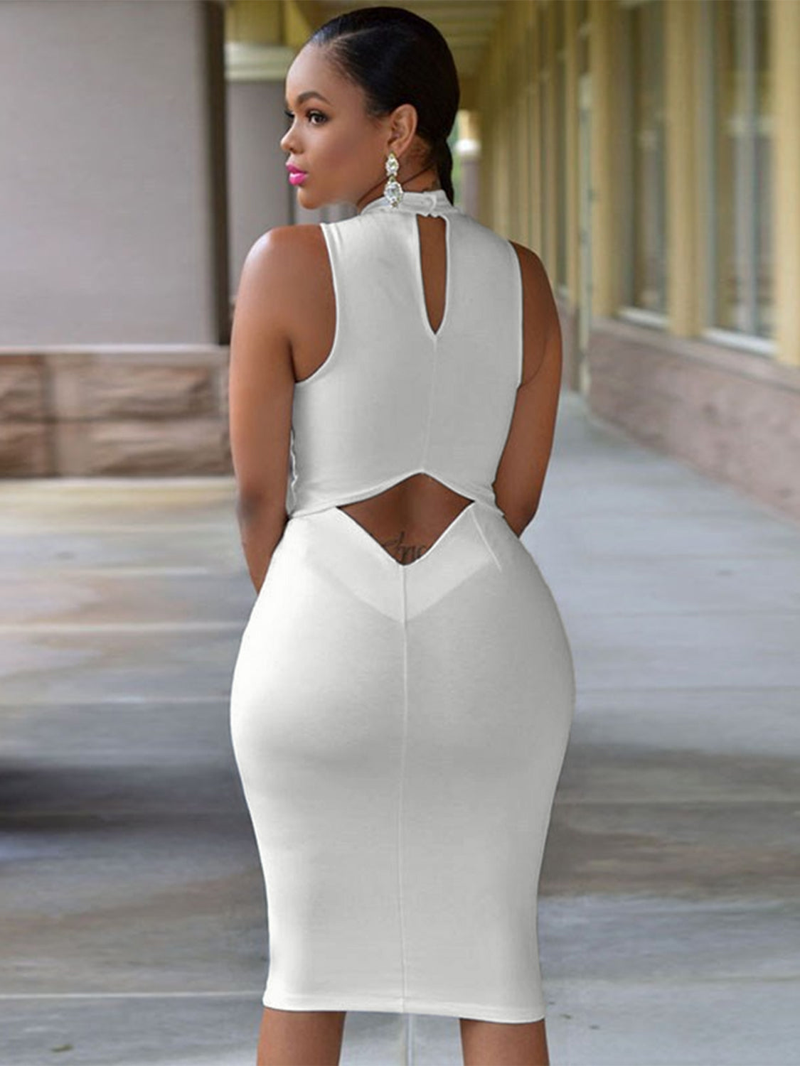 Cutout Mock Neck Sleeveless Dress - Siennasass