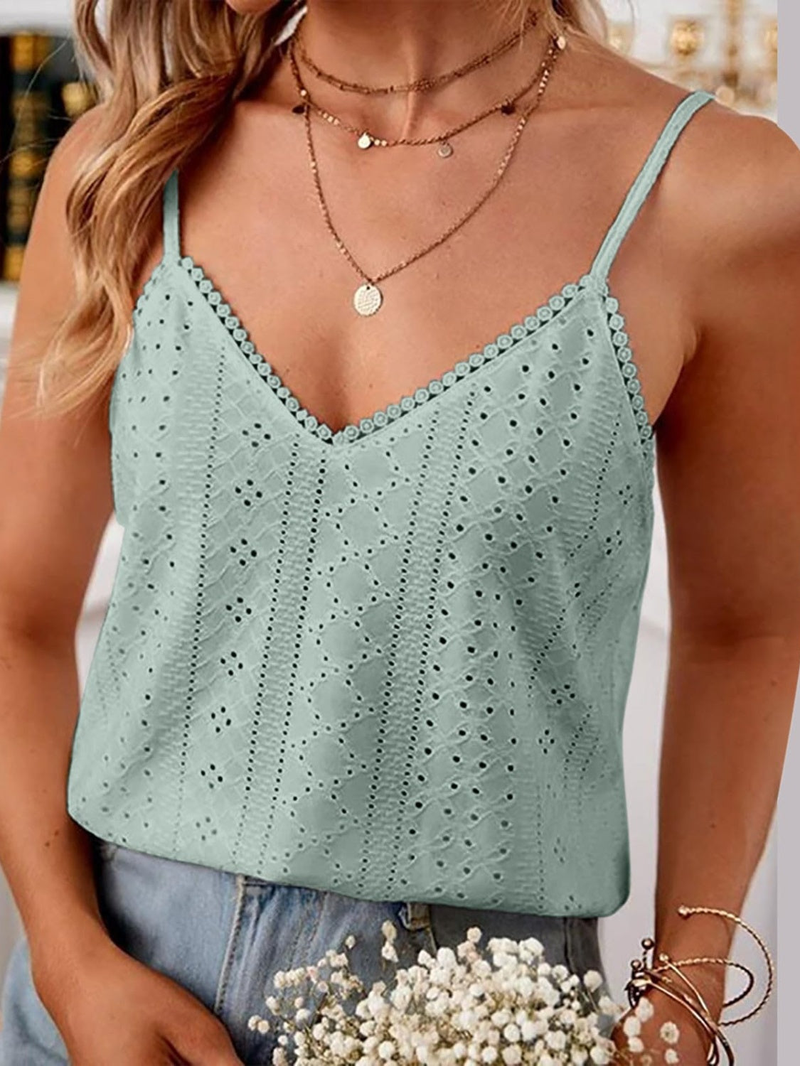 Eyelet Lace Detail V-Neck Cami - Siennasass
