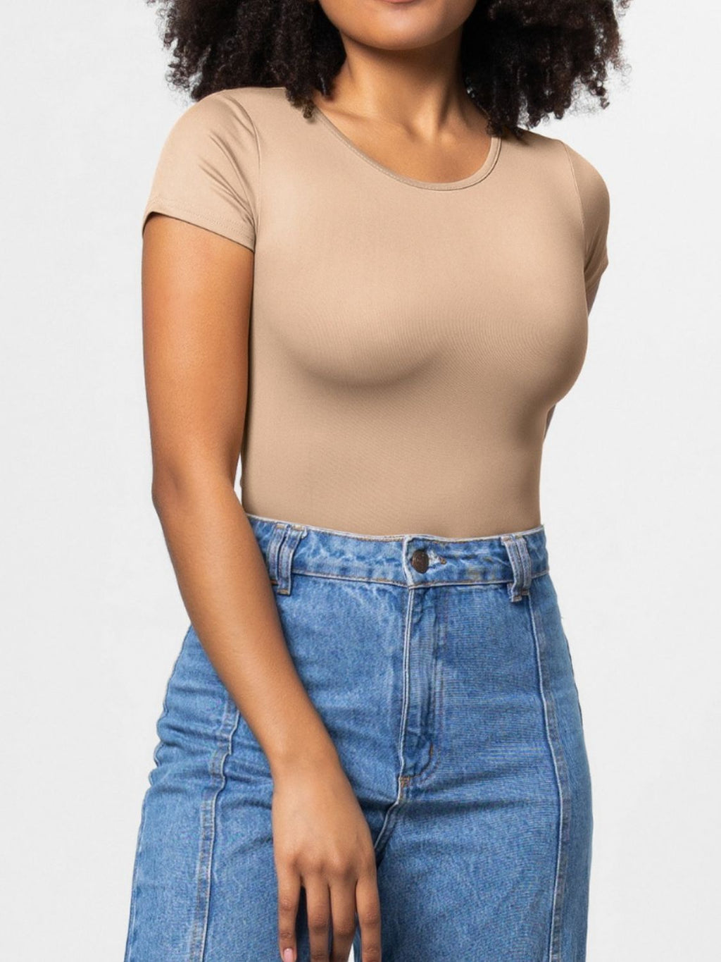 Full Size Round Neck Short Sleeve Bodysuit - Siennasass
