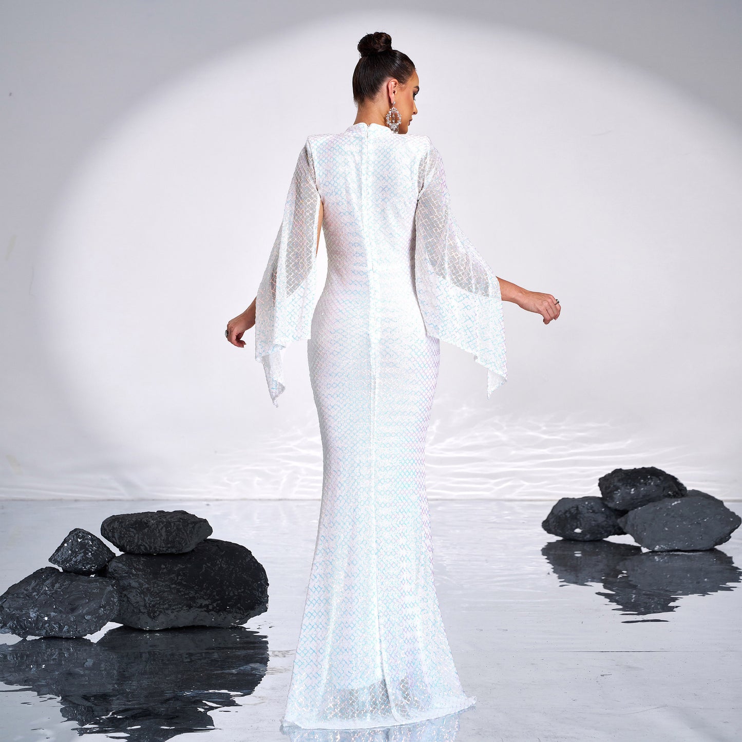 Langes Abendkleid mit Pailletten für Brautjungfern