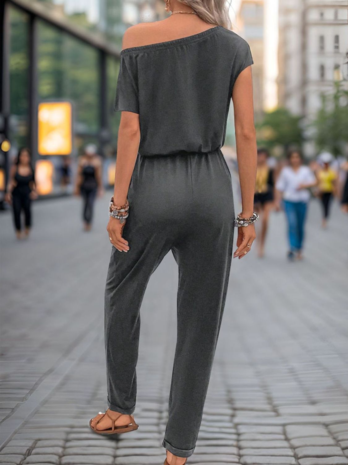 Single Shoulder Short Sleeve Jumpsuit - Siennasass