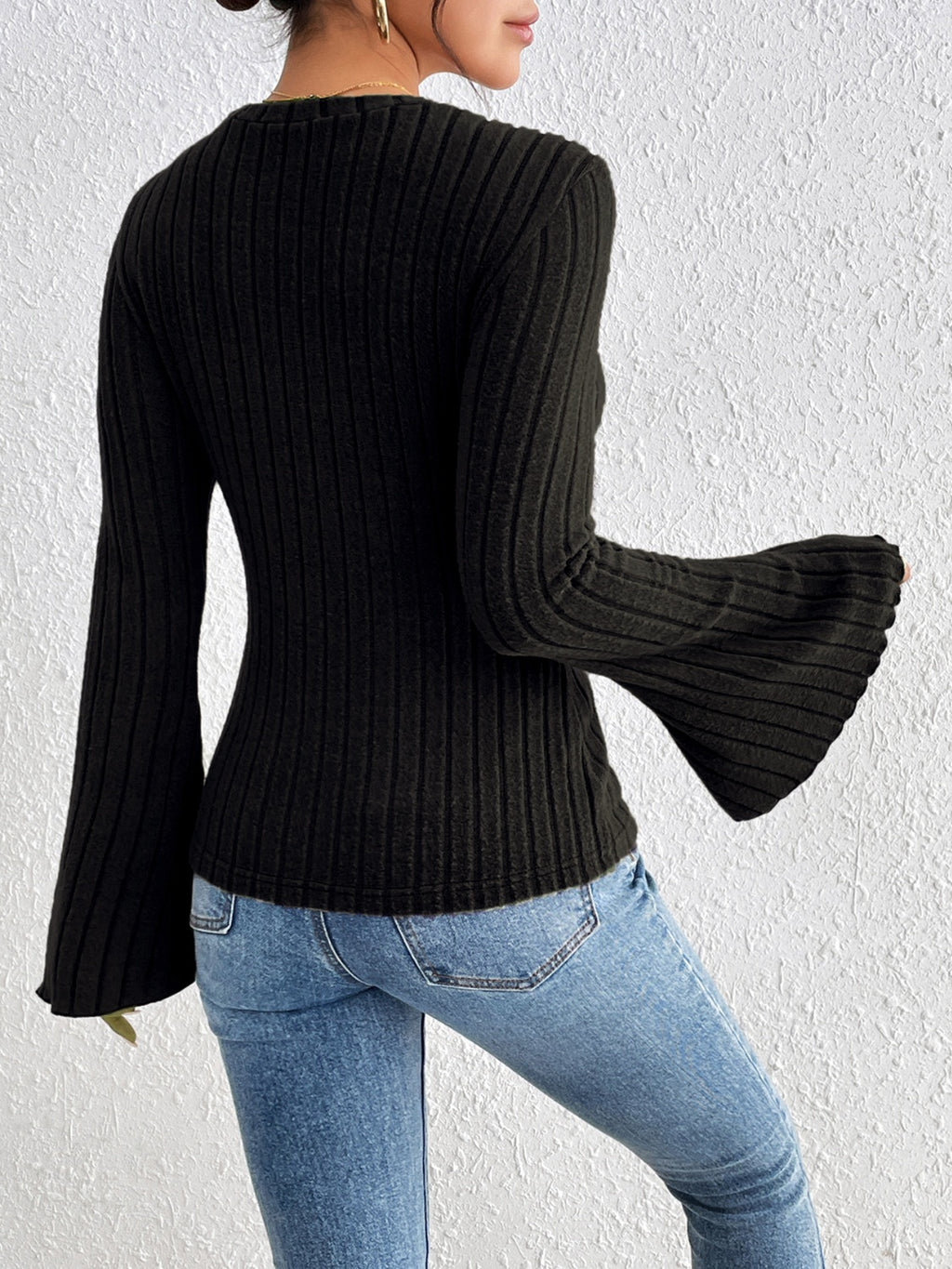 Round Neck Flare Sleeve T-Shirt - Siennasass