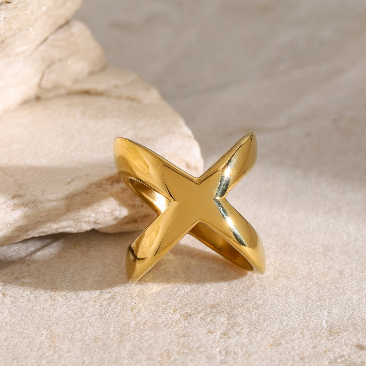 18K Gold-Plated Crisscross Ring - Siennasass