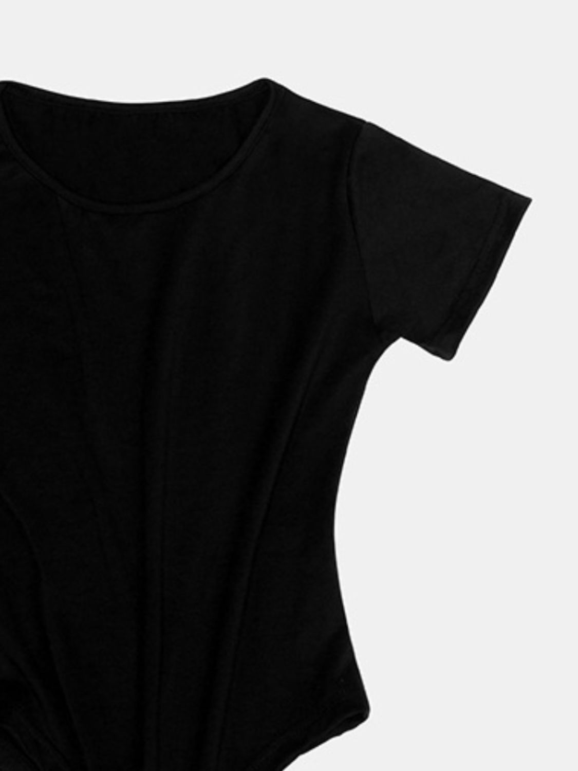 Full Size Round Neck Short Sleeve Bodysuit - Siennasass