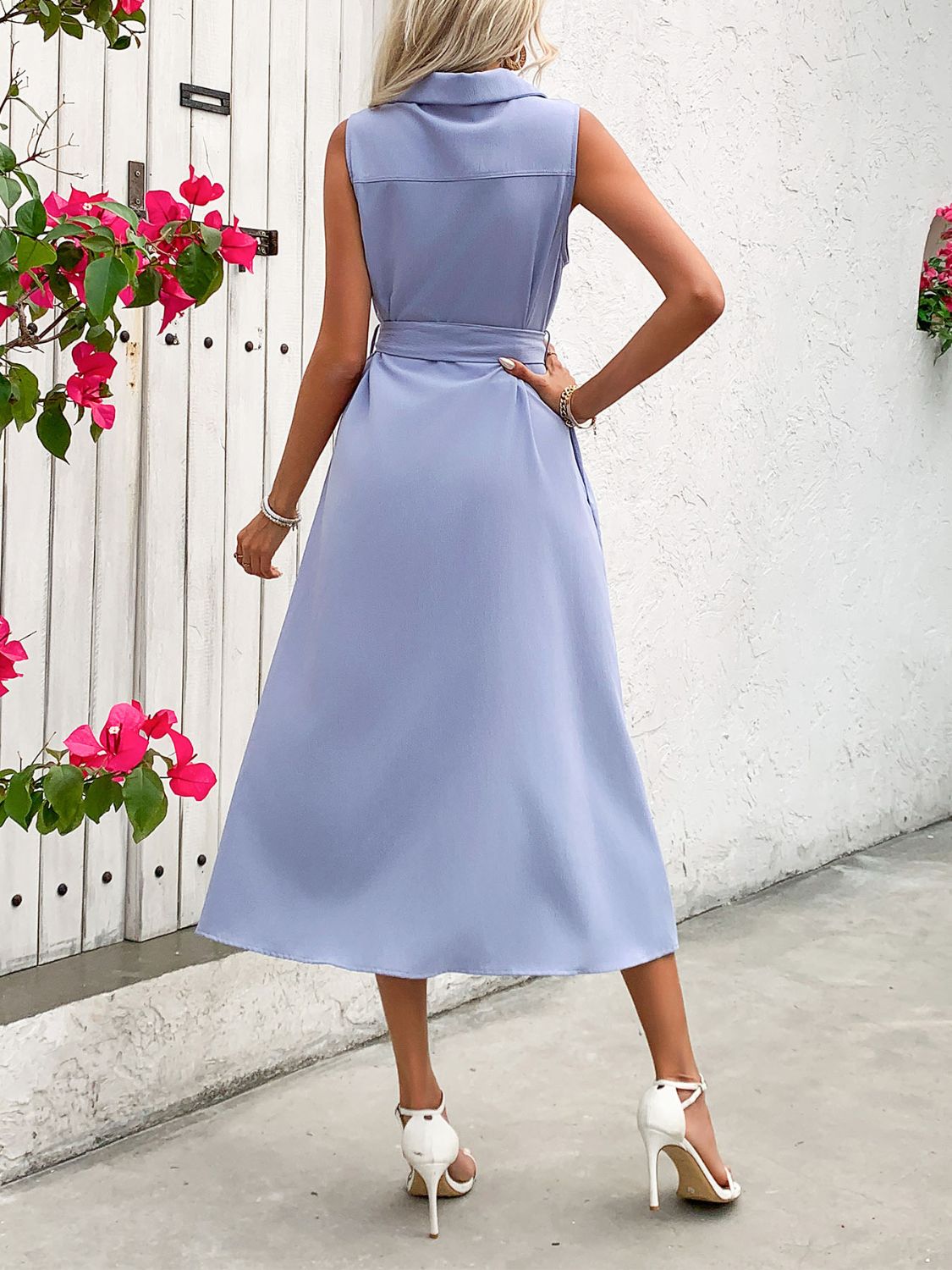 Collared Neck Sleeveless Dress - Siennasass