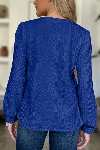 Textured Round Neck Long Sleeve Sweatshirt - Siennasass