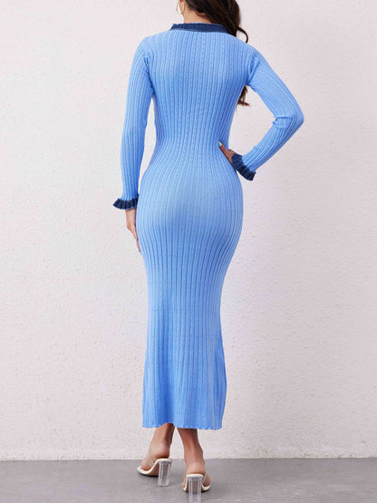 Pulloverkleid mit Rundhalsausschnitt und langen Ärmeln und Kontrastbesatz