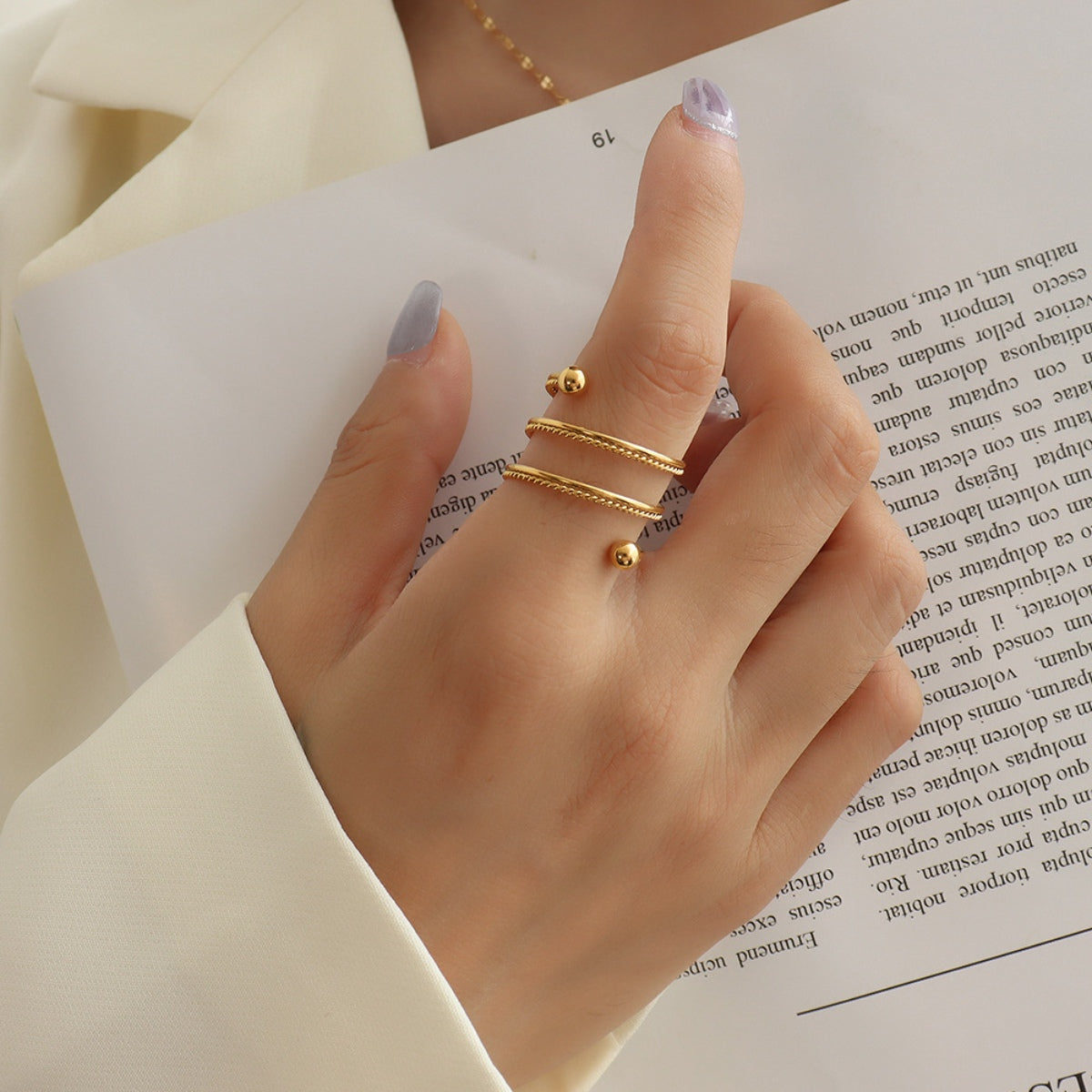 Titanium Steel Wrap Ring - Siennasass