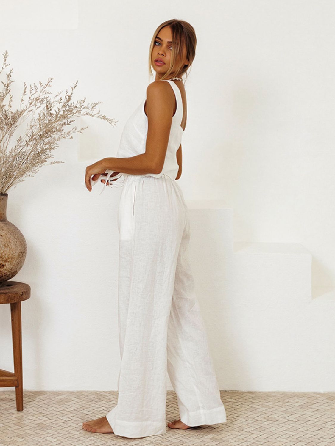 Square Neck Sleeveless Top and Pants Set - Siennasass