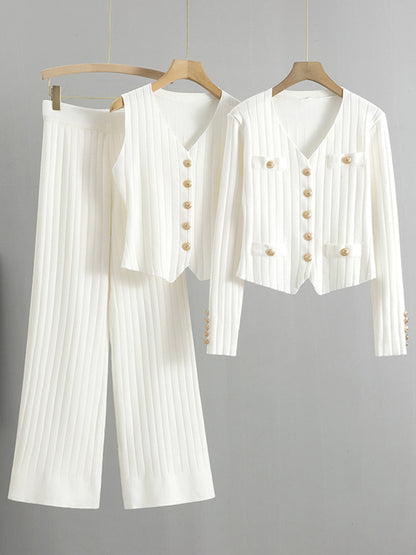 Dreiteiliges Pullover-Set aus Tanktop mit V-Ausschnitt, Strickjacke und Hose