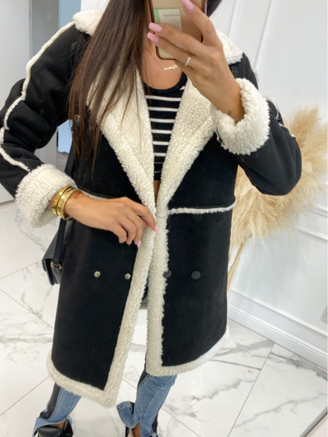 Lapel Collar Exposed Seam Buttoned Coat - Siennasass