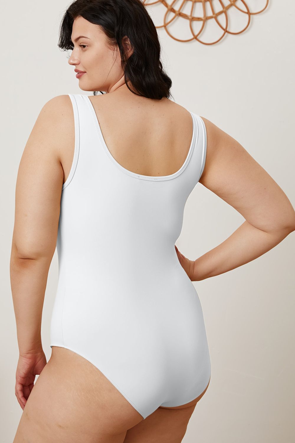 Basic Bae Full Size Square Neck Sleeveless Bodysuit - Siennasass
