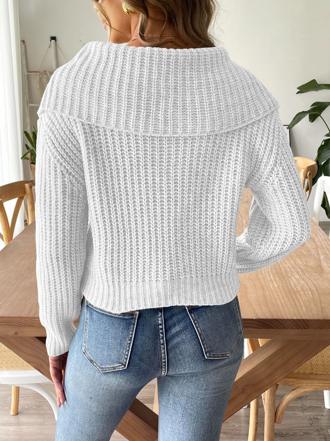 Cable-Knit Long Sleeve Sweater - Siennasass