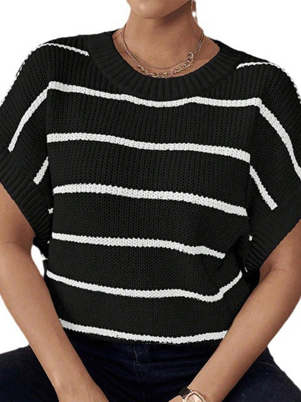 Striped Round Neck Short Sleeve Knit Top - Siennasass