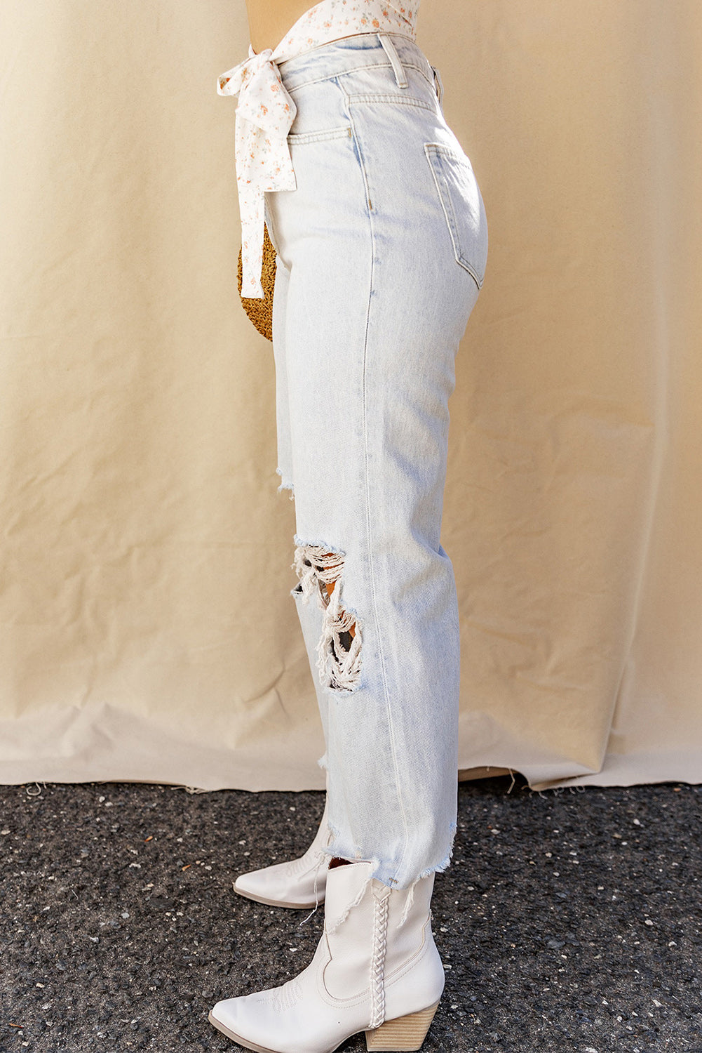 Distressed Raw Hem Jeans with Pockets - Siennasass