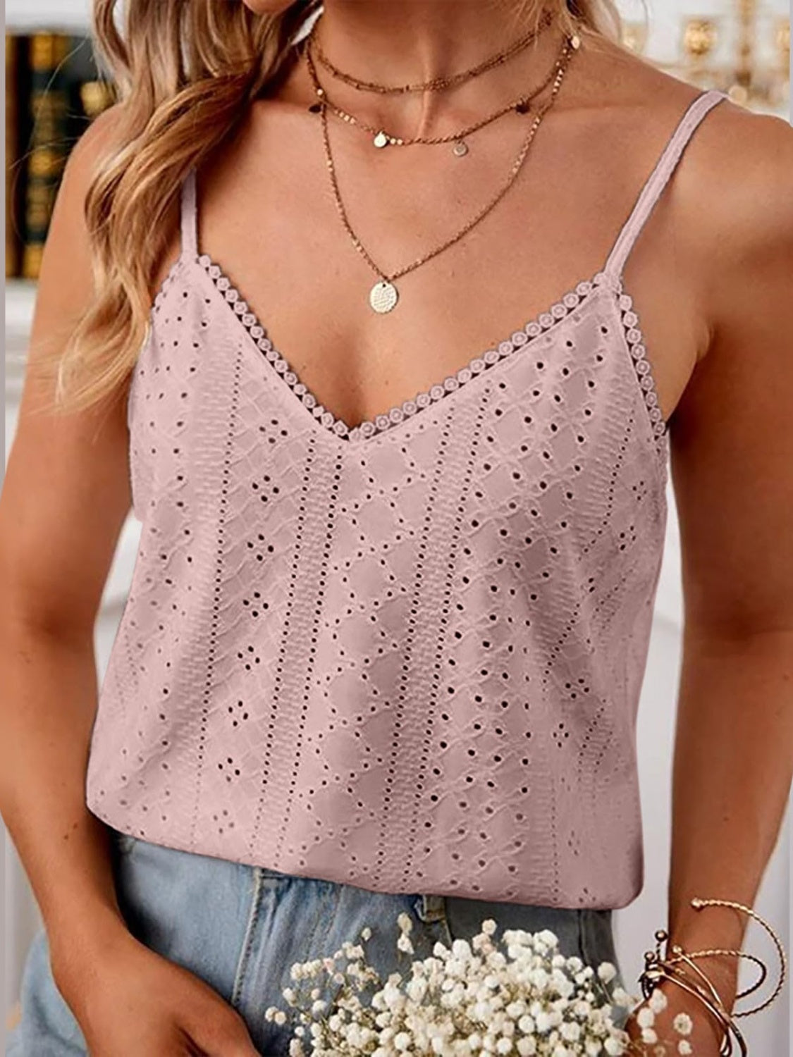 Eyelet Lace Detail V-Neck Cami - Siennasass