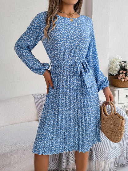 Ditsy Floral Tie Waist Pleated Dress - Siennasass