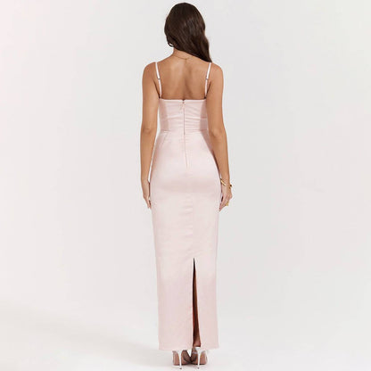 Elegantes Abendkleid mit Schlitz