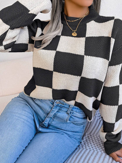 Karierter Pullover mit Stehkragen und langen Ärmeln