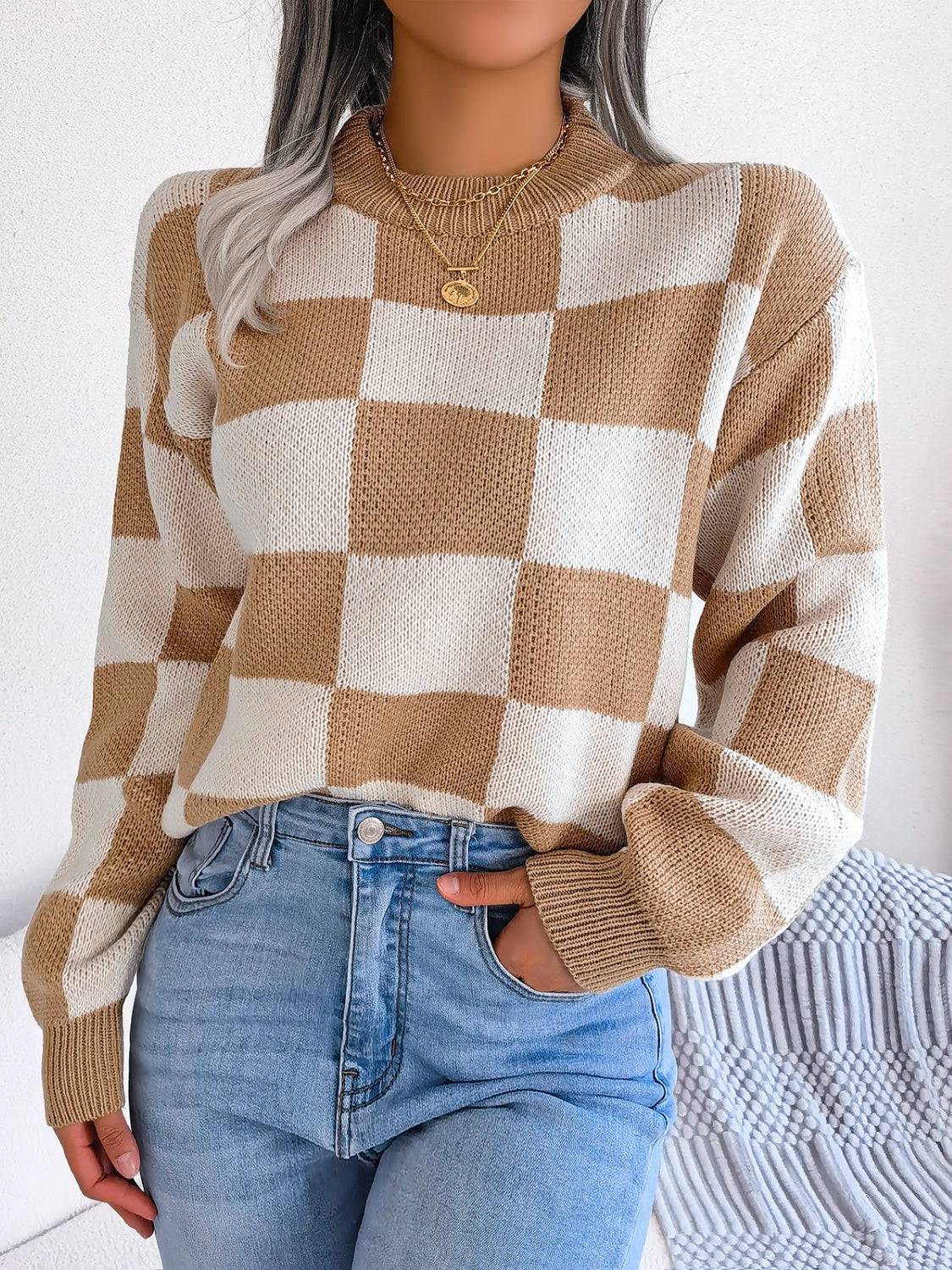 Karierter Pullover mit Stehkragen und langen Ärmeln