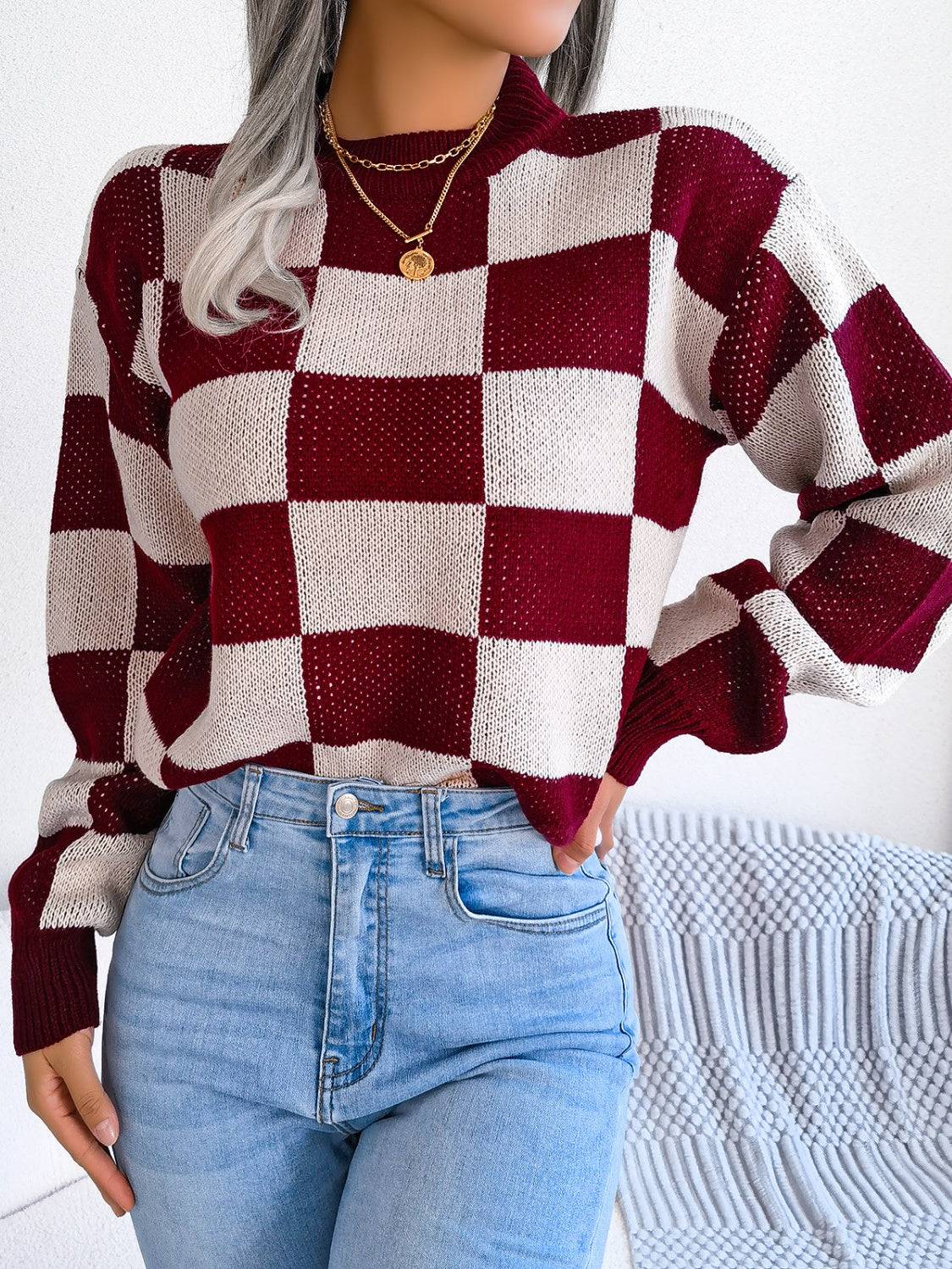 Karierter Pullover mit Stehkragen und langen Ärmeln